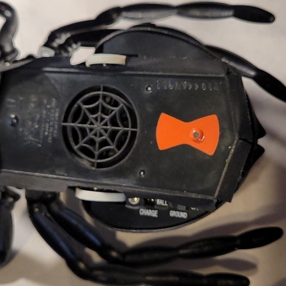 Fantasma Toy Spider 🕷and  Remote - Picture 4 of 10